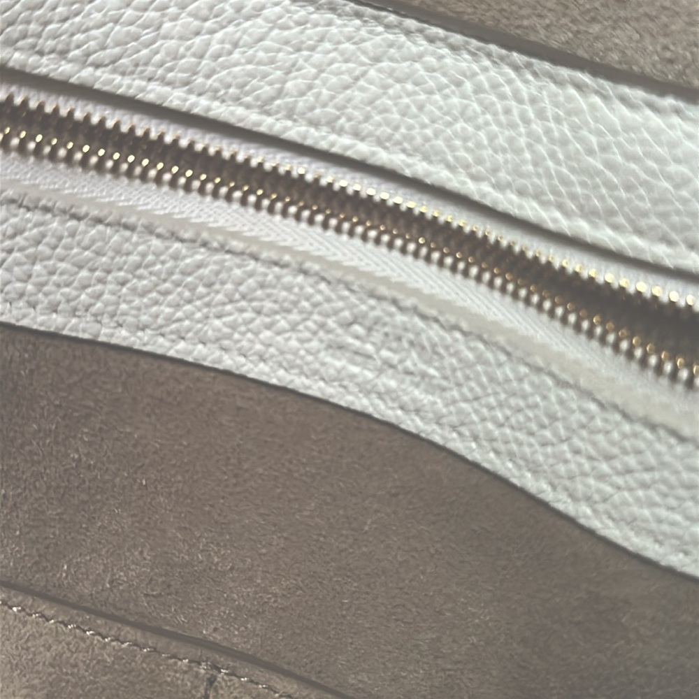Celine Leather Cabas Phantom w/Belt Medium White - Picture 13 of 16
